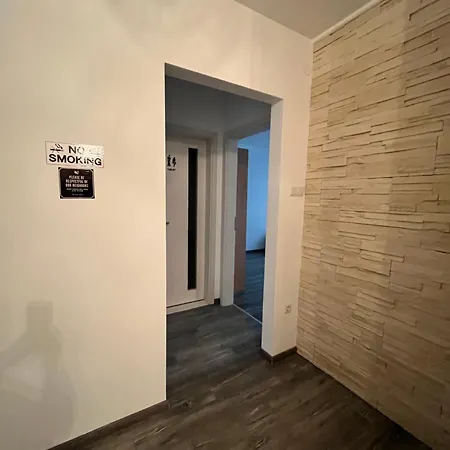 Rediapartmanok *