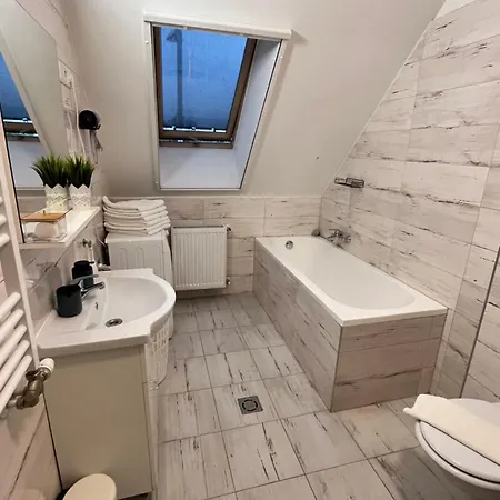 Rediapartmanok Apartment *