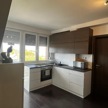 Lejlighed Rediapartmanok *