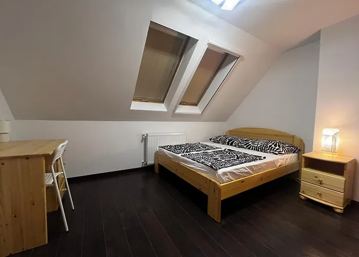 Apartament Rediapartmanok *