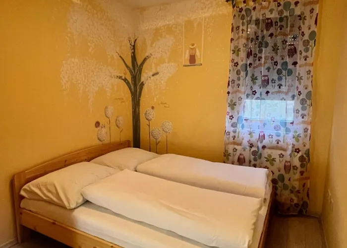 Rediapartmanok Apartament *